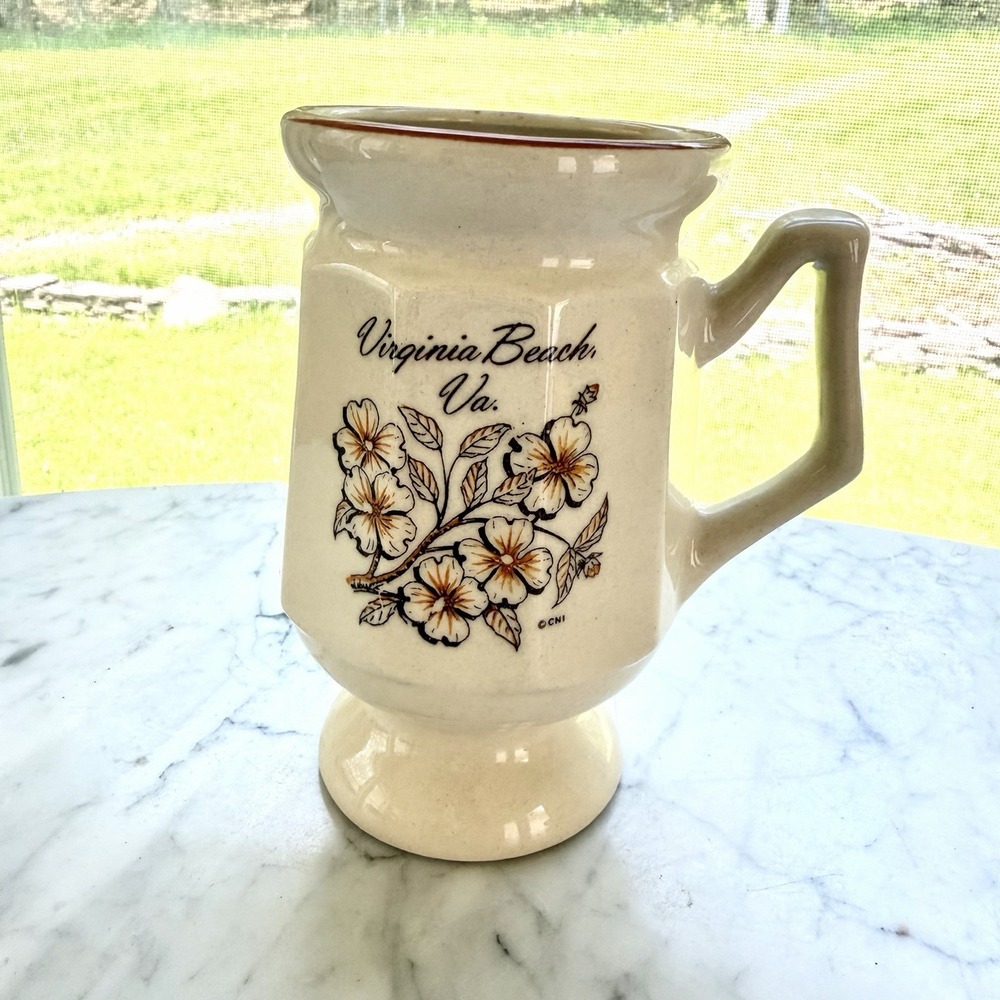 VTG 70s Virginia Beach VA Souvenir Mug Taiwan Ceramic‎ Pedestal Floral Cup